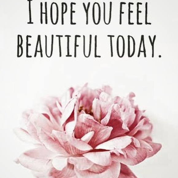 Meet your Posher, Stephanie - Picture 8 of 9